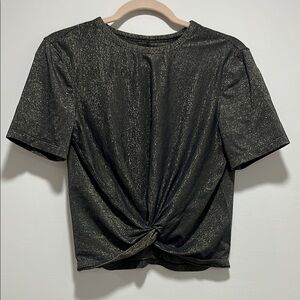 Lululemon Black sparkly cropped shirt, tie in the middle